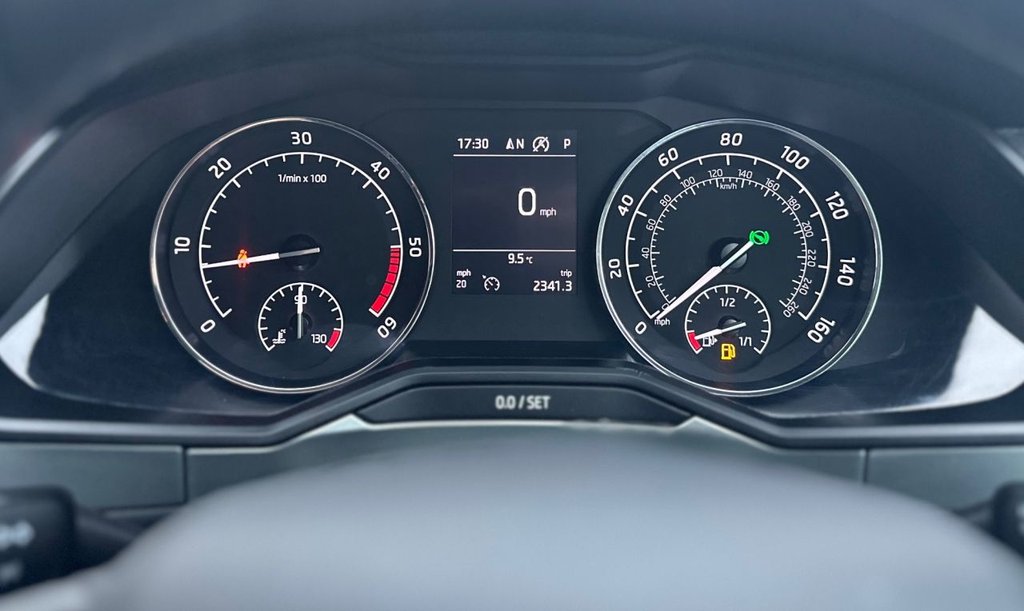 Used Skoda Superb 2017 for sale - 78002795: Photo 37