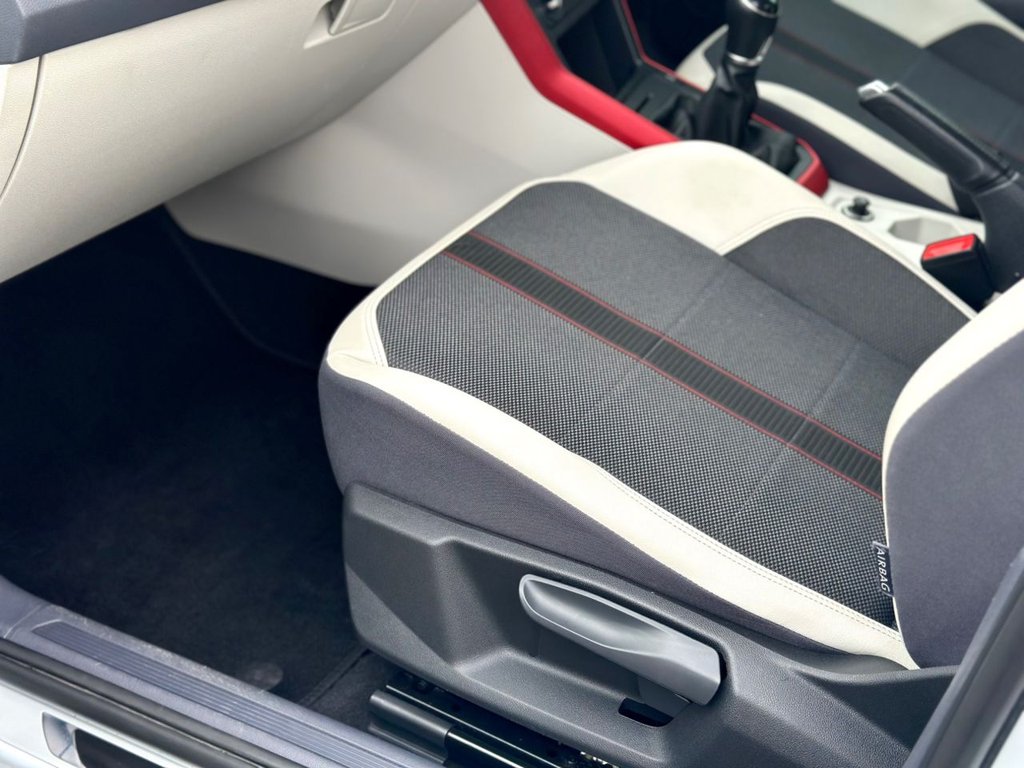 Used Volkswagen Polo 2018 for sale - 77009525: Photo 40