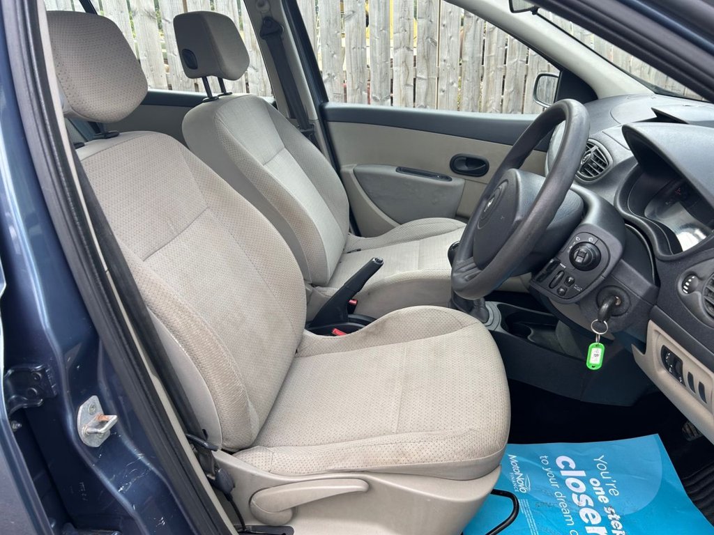 Used Renault Clio 2006 for sale - 77009515: Photo 11