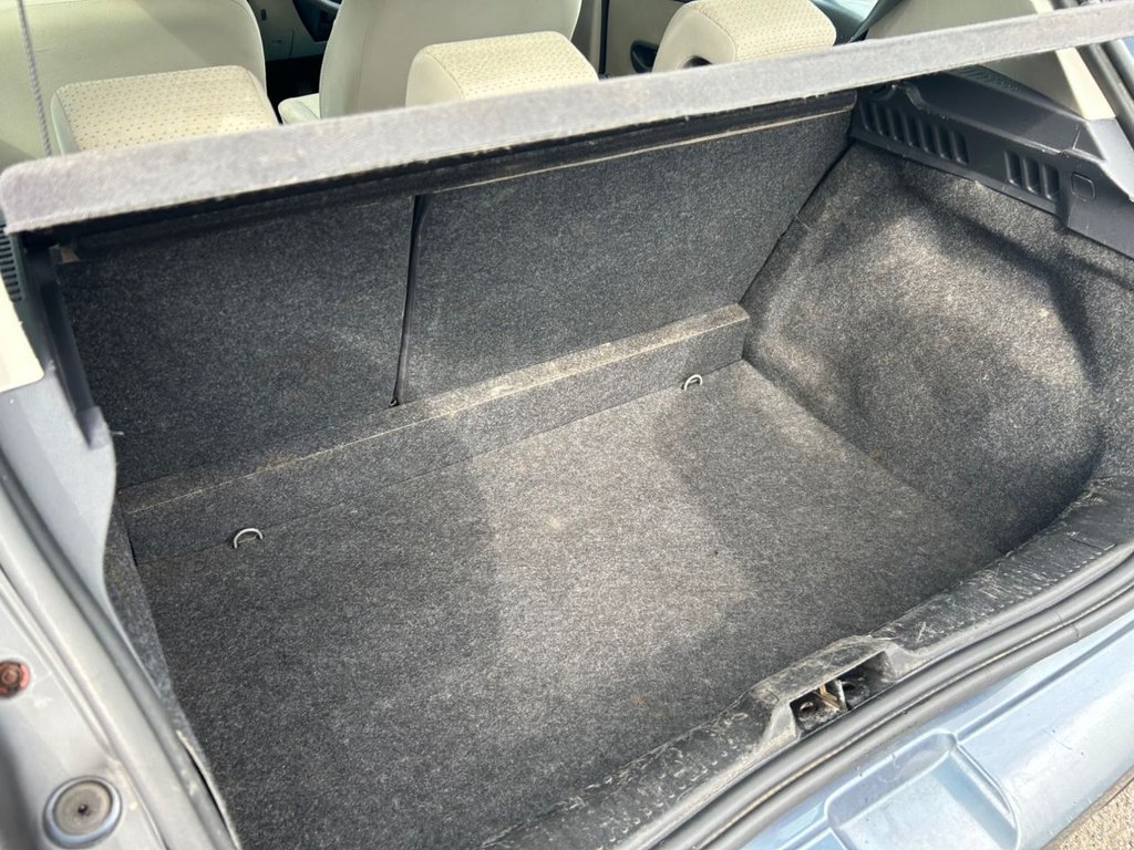 Used Renault Clio 2006 for sale - 77009515: Photo 24