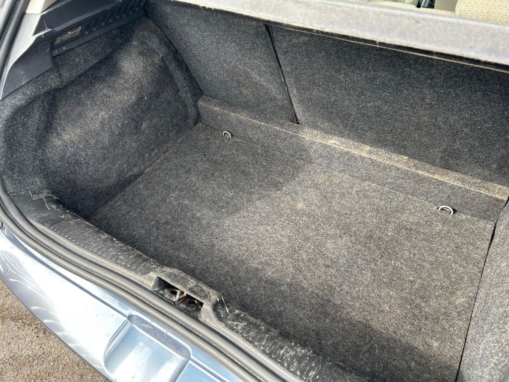 Used Renault Clio 2006 for sale - 77009515: Photo 25