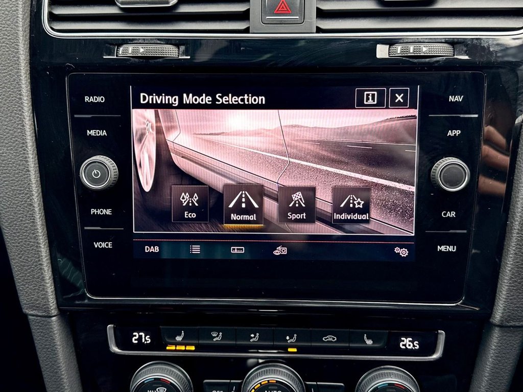 Used Volkswagen Golf 2018 for sale - 77905042: Photo 25