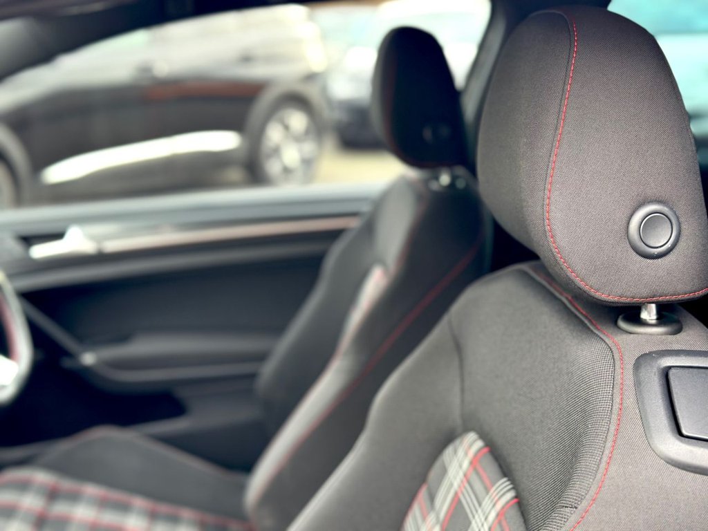 Used Volkswagen Golf 2018 for sale - 77905042: Photo 33