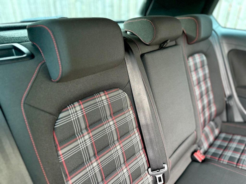 Used Volkswagen Golf 2018 for sale - 77905042: Photo 50