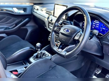 Used Ford Focus 2022 for sale - 77009534: Photo