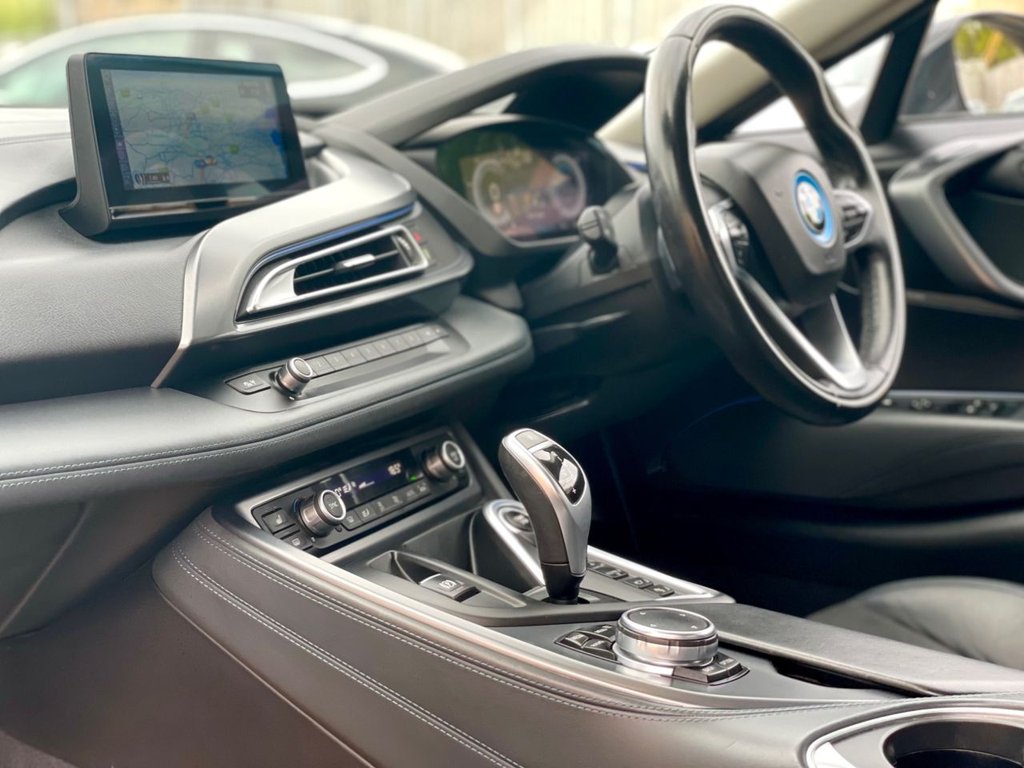 Used BMW i8 2016 for sale - 77110143: Photo 12