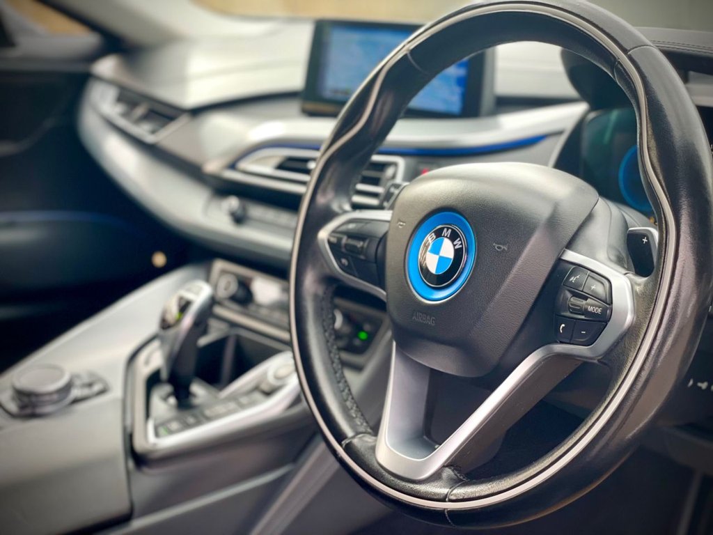 Used BMW i8 2016 for sale - 77110143: Photo 2
