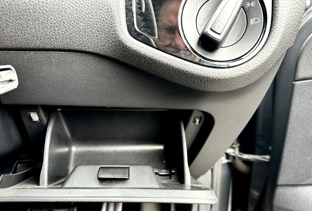 Used Volkswagen Golf 2018 for sale - 77952713: Photo 22