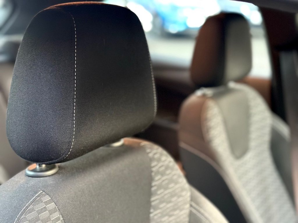 Used Vauxhall Astra 2017 for sale - 77009533: Photo 29