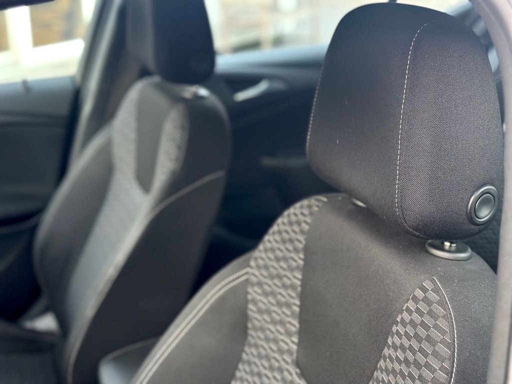 Used Vauxhall Astra 2017 for sale - 77009533: Photo 31