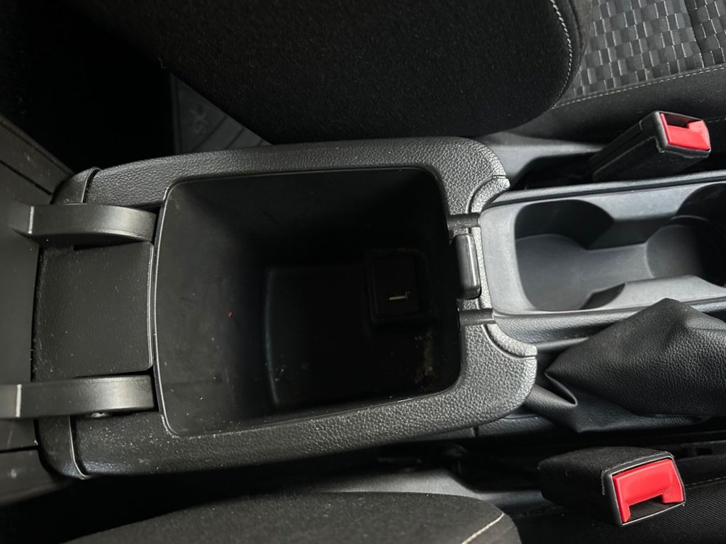 Used Vauxhall Astra 2017 for sale - 77009533: Photo 36