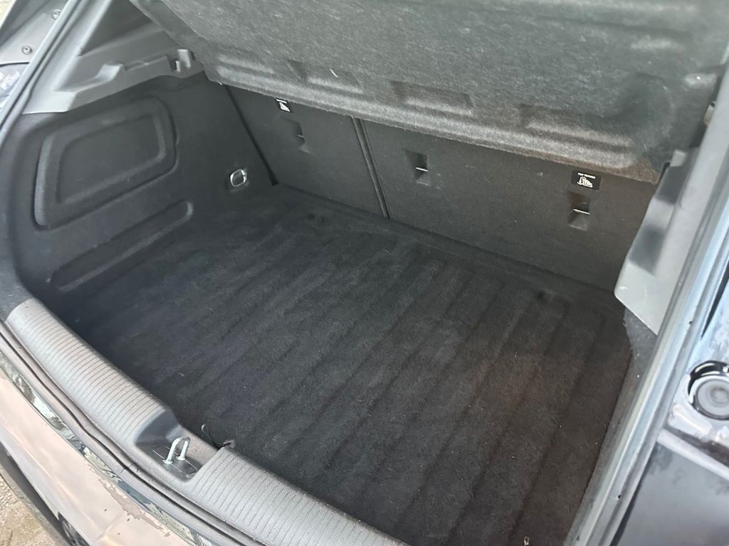 Used Vauxhall Astra 2017 for sale - 77009533: Photo 44