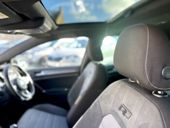 Used Volkswagen Golf 2016 for sale - 78096373: Photo