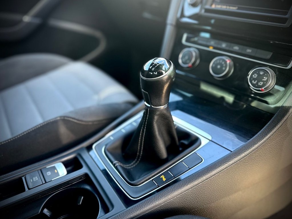 Used Volkswagen Golf 2016 for sale - 78096373: Photo 38