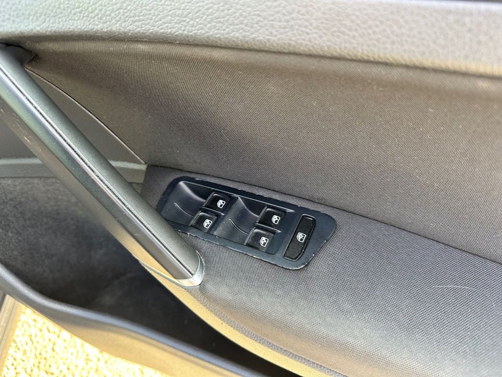 Used Volkswagen Golf 2016 for sale - 78096373: Photo 44