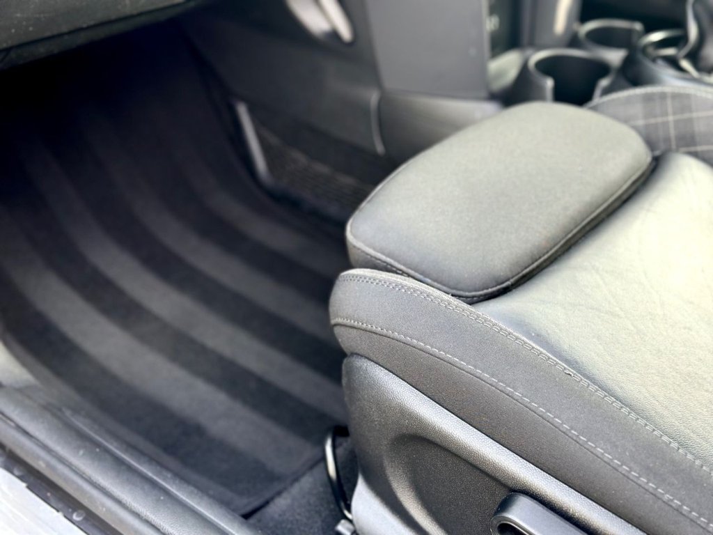 Used MINI Hatch 2017 for sale - 77593862: Photo 39