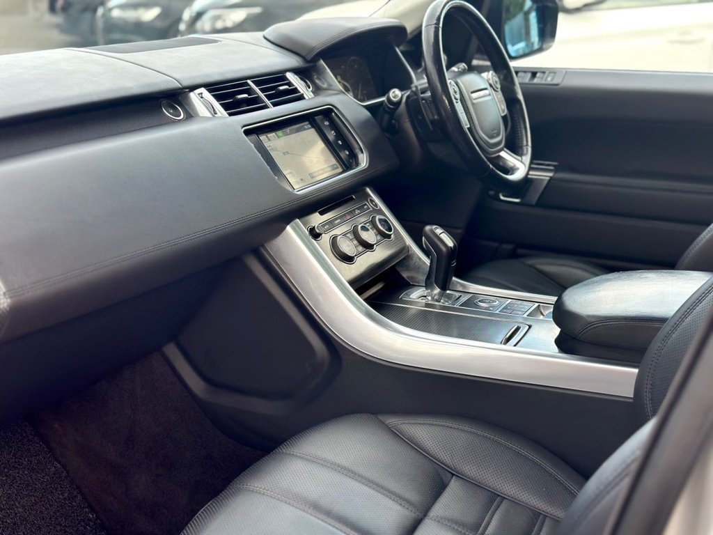 Used Land Rover Range Rover Sport 2015 for sale - 77009516: Photo 30