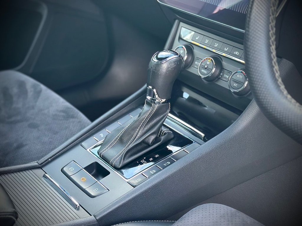 Used Skoda Superb 2018 for sale - 77748186: Photo 28