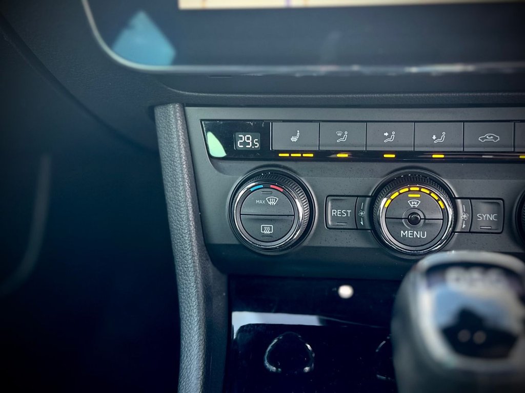 Used Skoda Superb 2018 for sale - 77748186: Photo 41