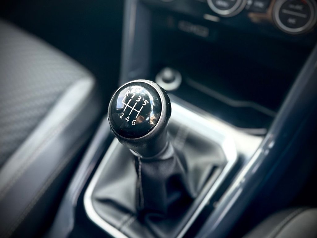 Used Volkswagen T-Roc 2019 for sale - 77533958: Photo 34