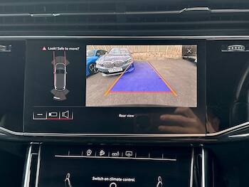 Used Audi Q7 2020 for sale - 79842949: Photo