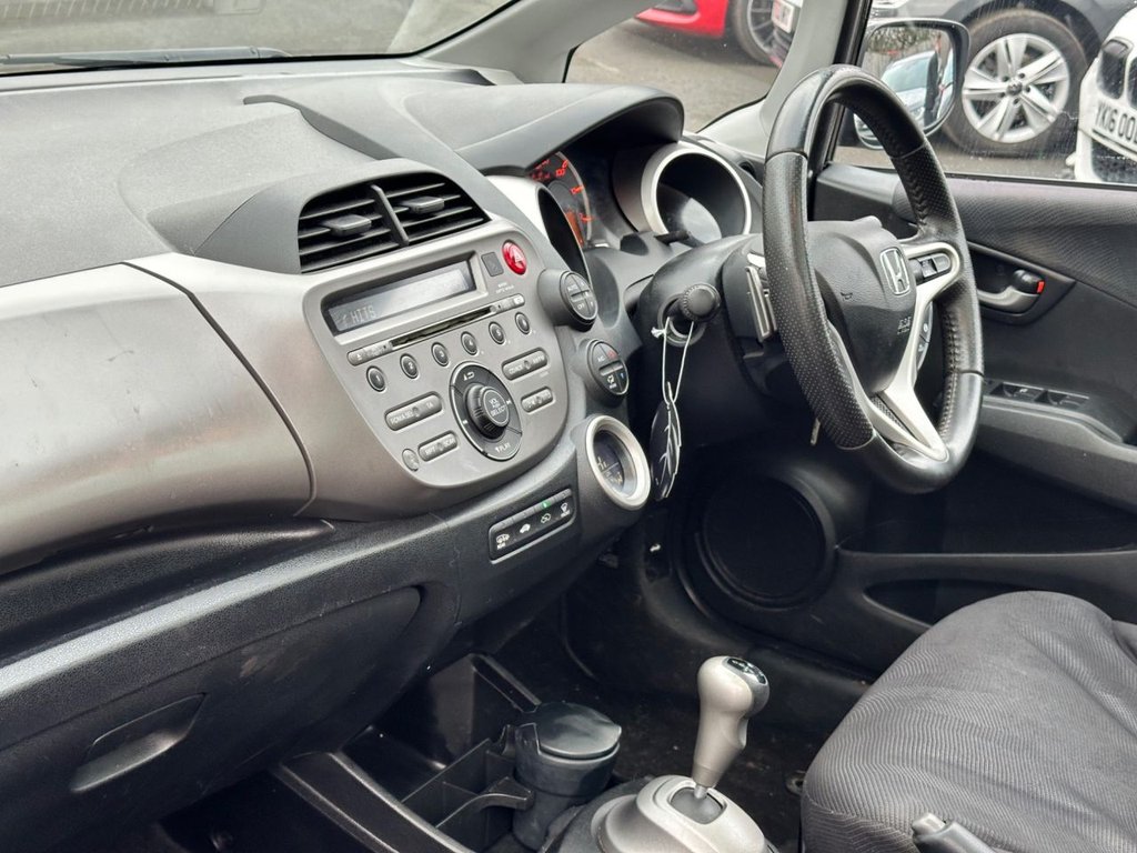 Used Honda Jazz 2011 for sale - 77263048: Photo 26