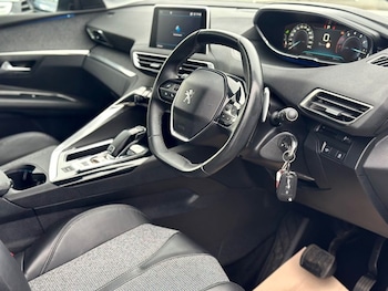 Used Peugeot 3008 2017 for sale - 79462574: Photo