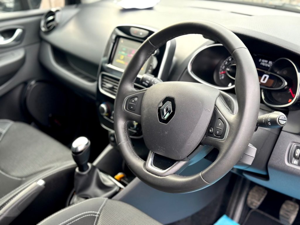 Used Renault Clio 2019 for sale - 77009537: Photo 2