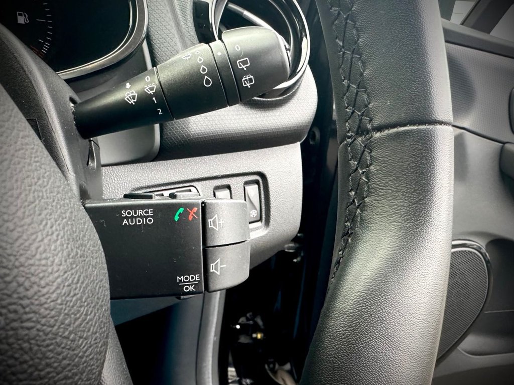 Used Renault Clio 2019 for sale - 77009537: Photo 30