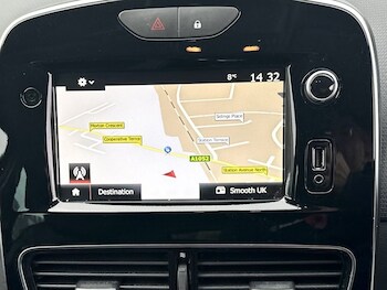 Used Renault Clio 2019 for sale - 77009537: Photo