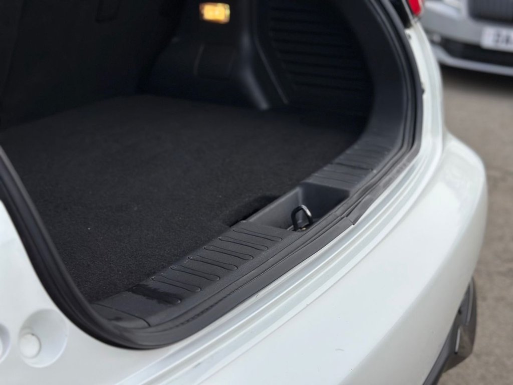 Used Nissan Juke 2017 for sale - 77765431: Photo 34