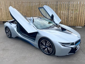 Used BMW i8 2016 for sale - 77009514: Photo