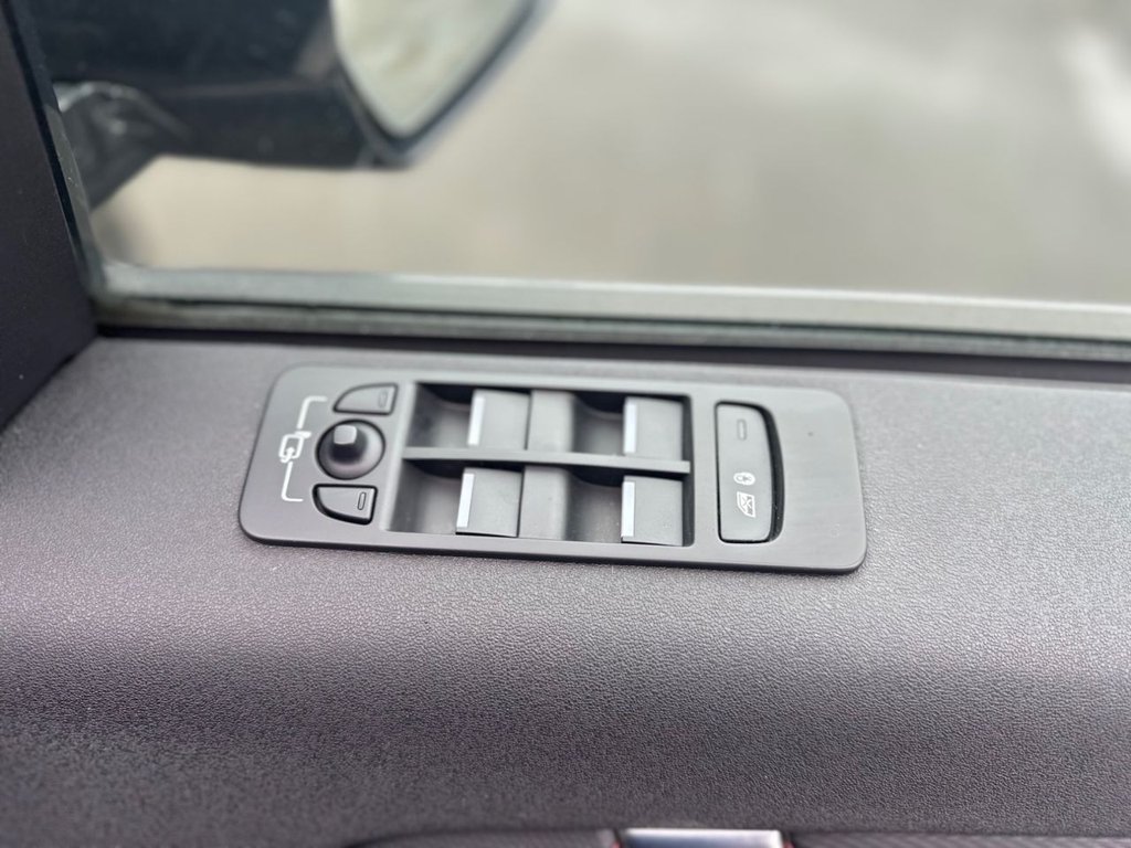 Used Land Rover Discovery Sport 2020 for sale - 77498959: Photo 41