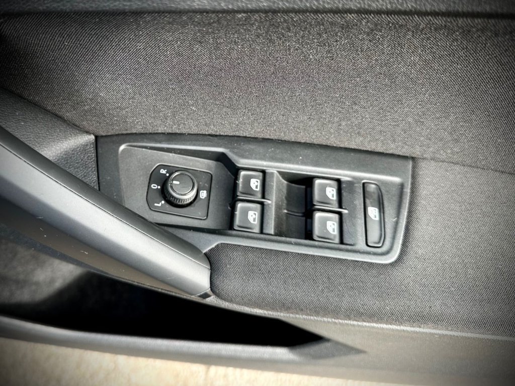 Used Volkswagen Tiguan 2021 for sale - 78124192: Photo 42