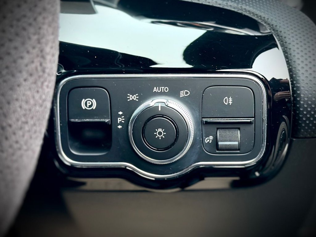 Used Mercedes-Benz A-Class 2019 for sale - 77370175: Photo 41