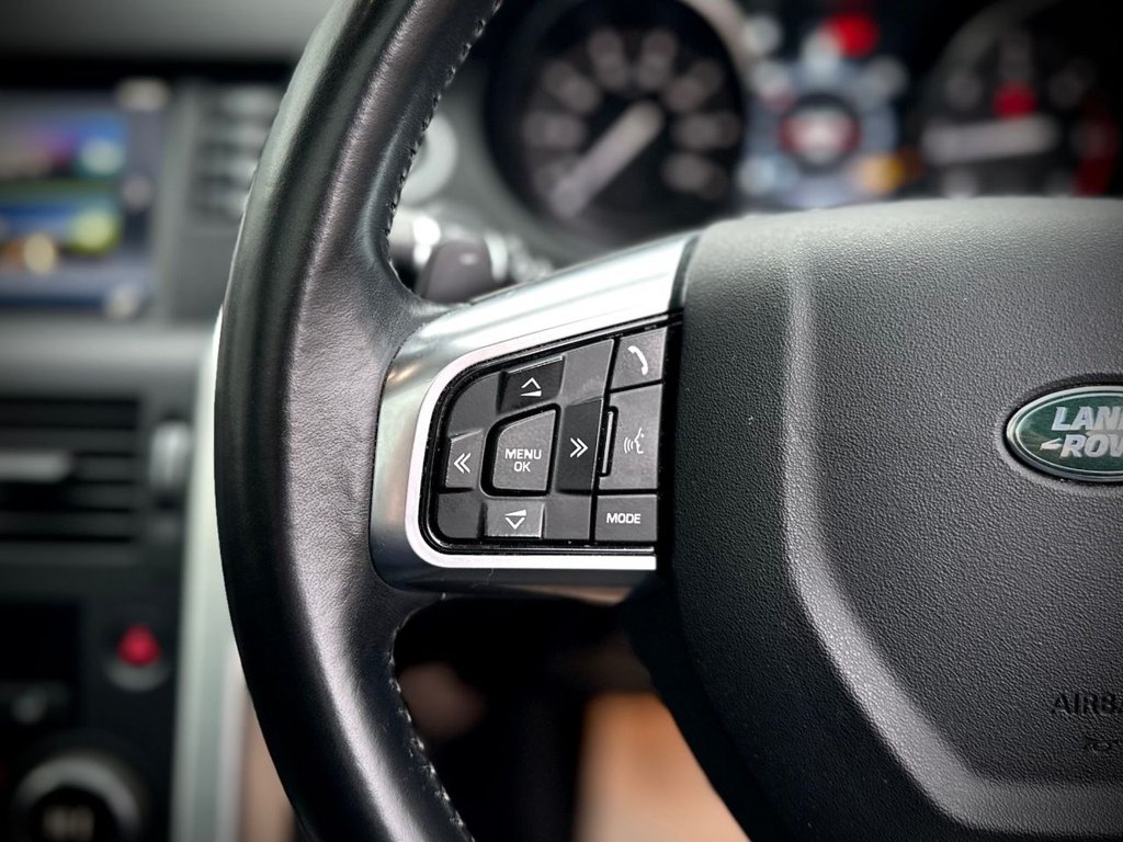 Used Land Rover Discovery Sport 2018 for sale - 77056335: Photo 39