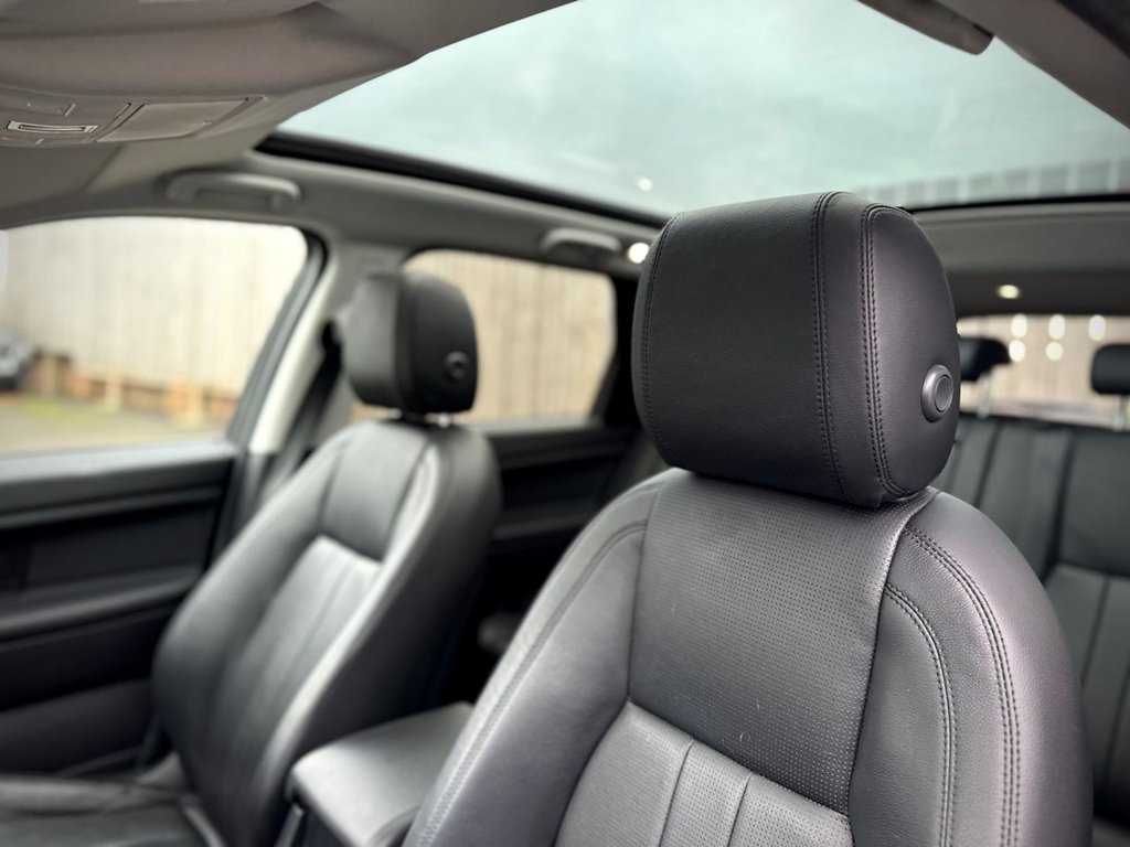 Used Land Rover Discovery Sport 2018 for sale - 77056335: Photo 4