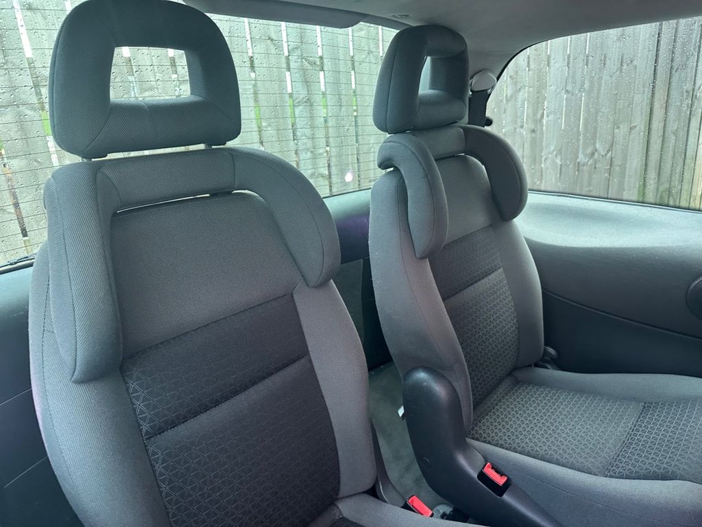 Used Ford Galaxy 2004 for sale - 77171617: Photo 20