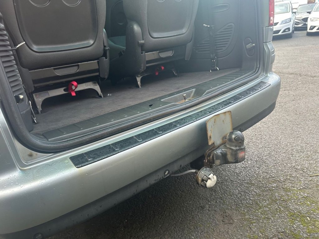 Used Ford Galaxy 2004 for sale - 77171617: Photo 22