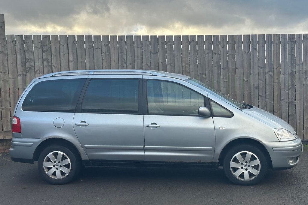 Used Ford Galaxy 2004 for sale - 77171617: Photo 4