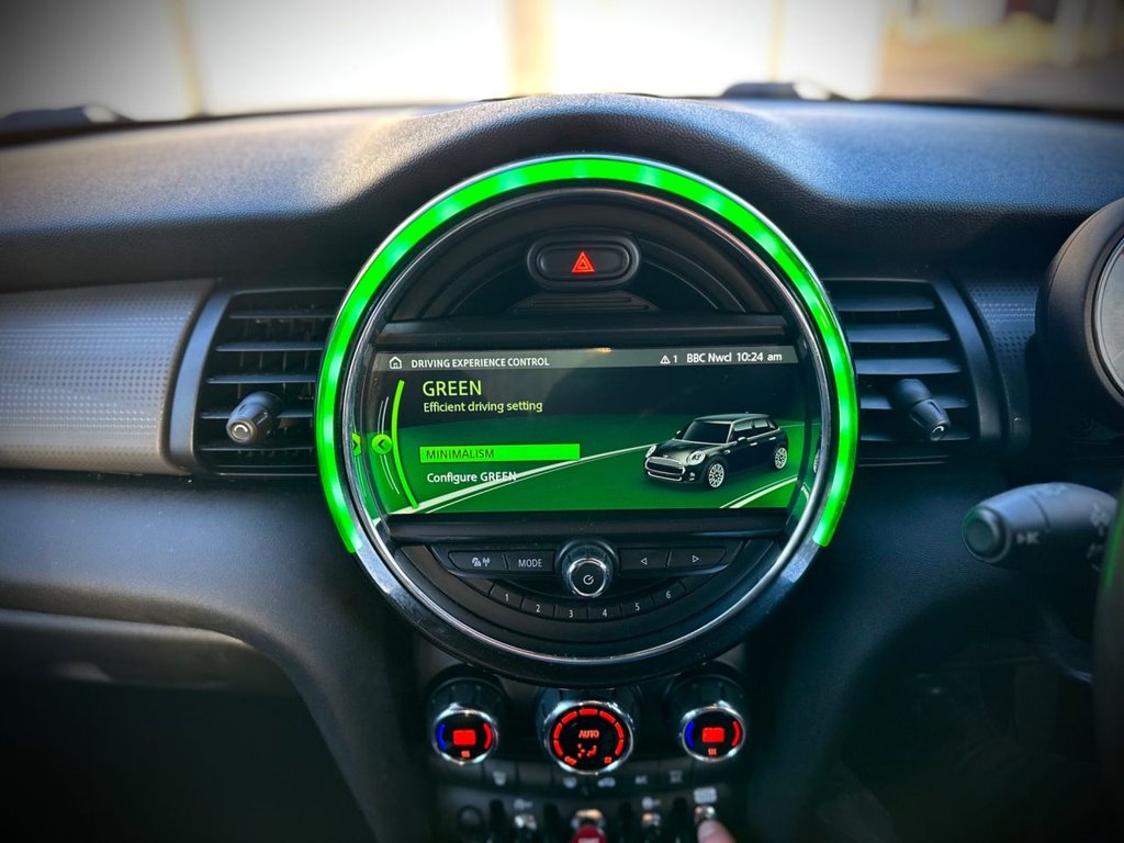 Used MINI Hatch 2018 for sale - 77211929: Photo 30