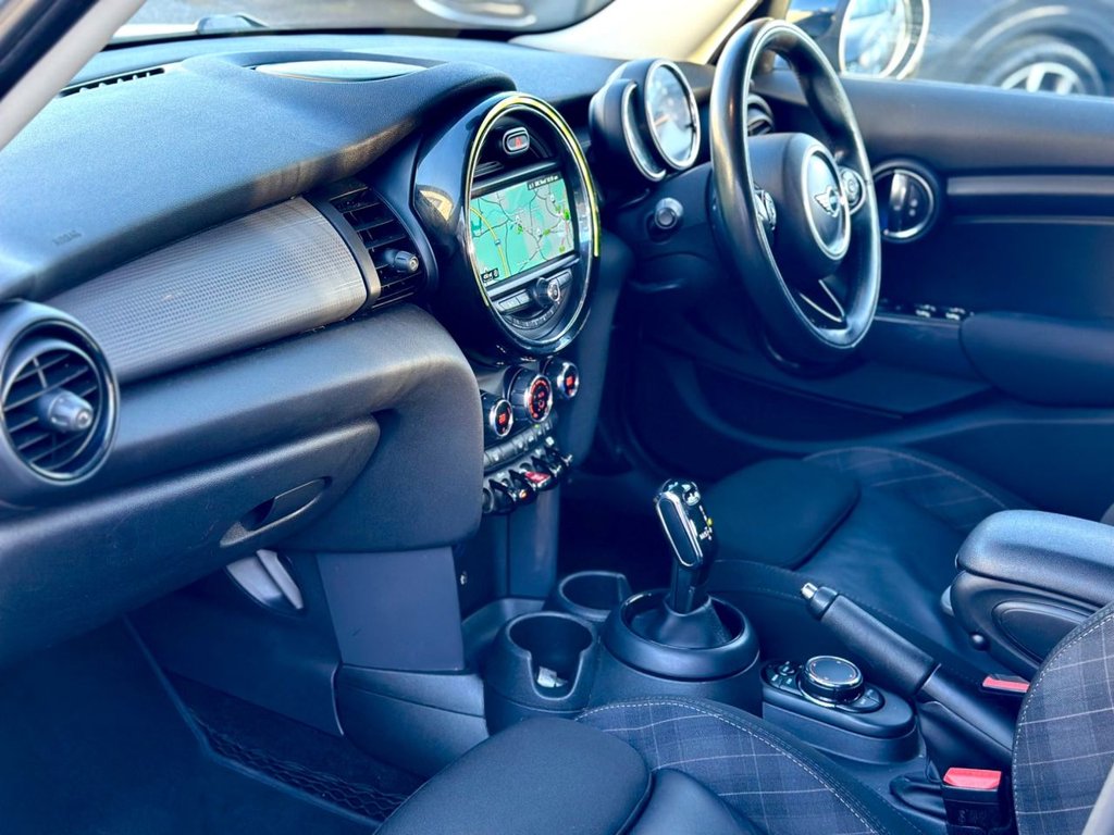 Used MINI Hatch 2018 for sale - 77211929: Photo 34