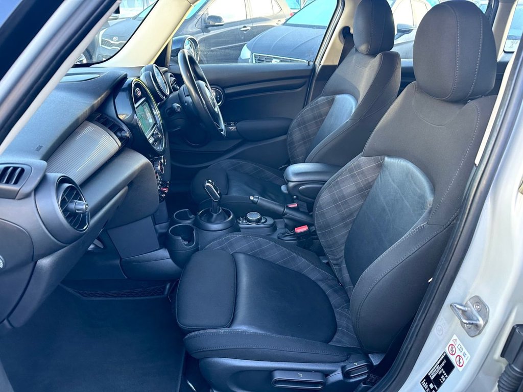 Used MINI Hatch 2018 for sale - 77211929: Photo 35