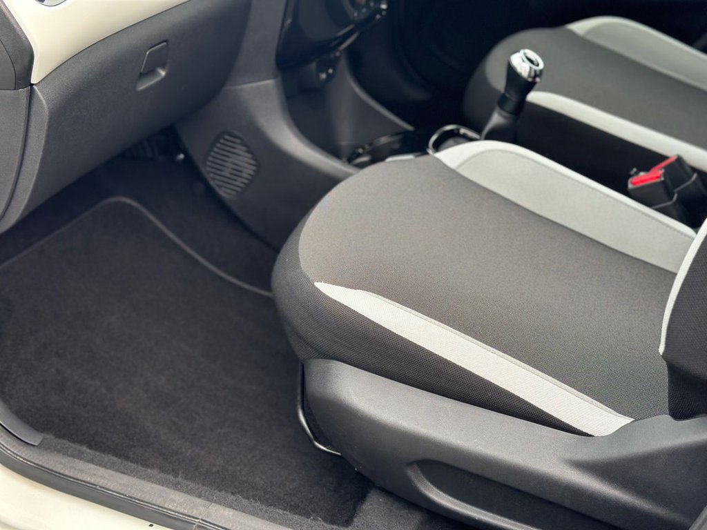 Used Toyota AYGO 2017 for sale - 77276532: Photo 27