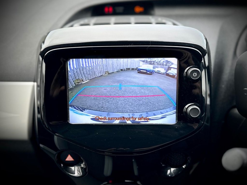 Used Toyota AYGO 2017 for sale - 77276532: Photo 30