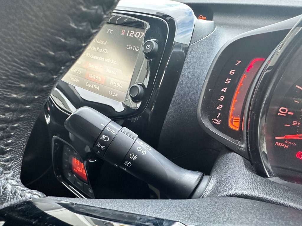 Used Toyota AYGO 2017 for sale - 77276532: Photo 31