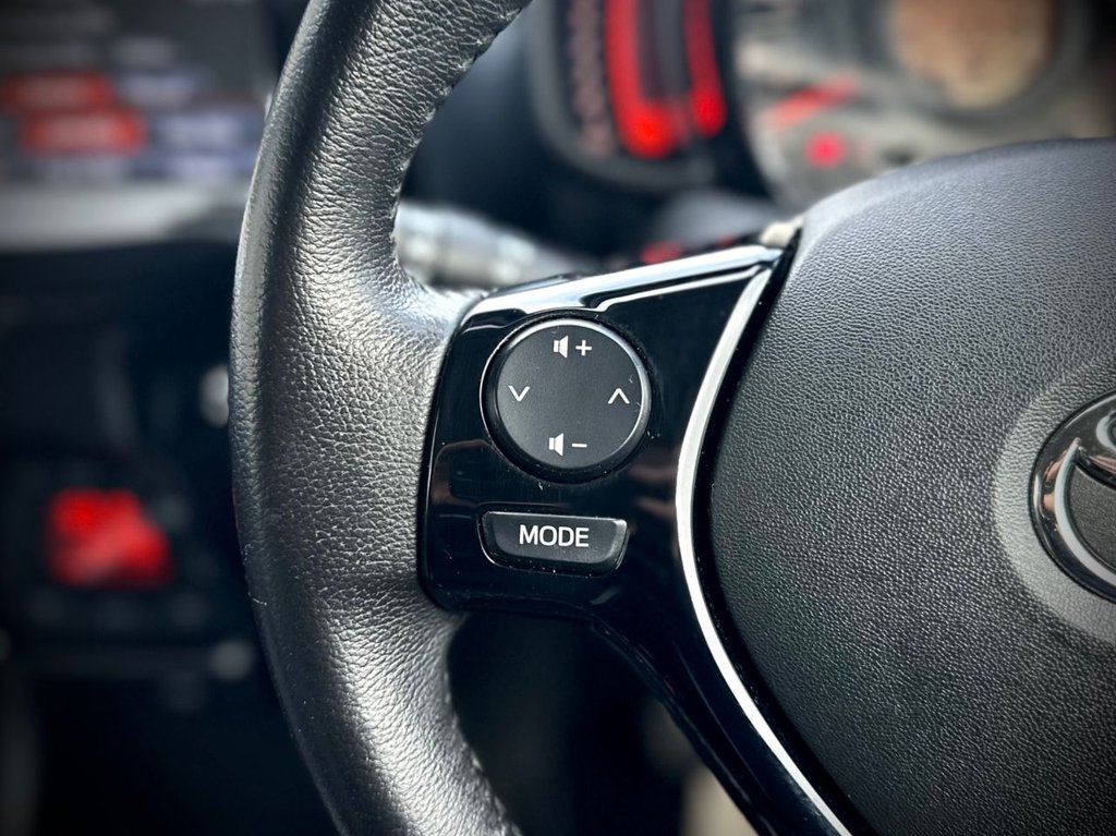 Used Toyota AYGO 2017 for sale - 77276532: Photo 37