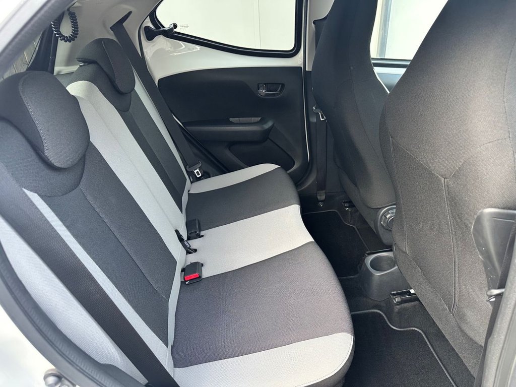 Used Toyota AYGO 2017 for sale - 77276532: Photo 43