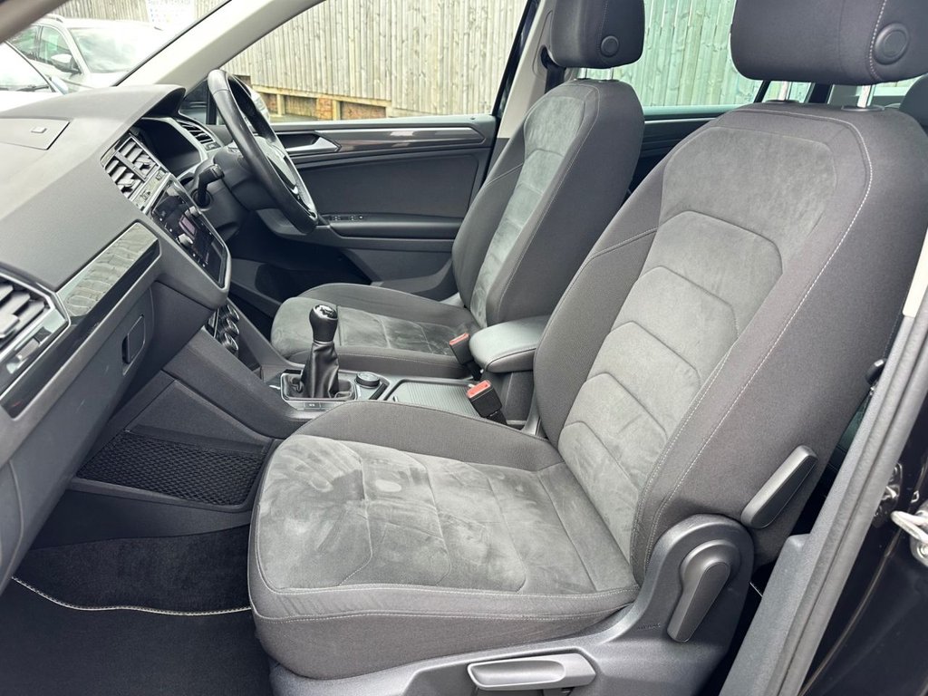 Used Volkswagen Tiguan 2018 for sale - 77880318: Photo 28