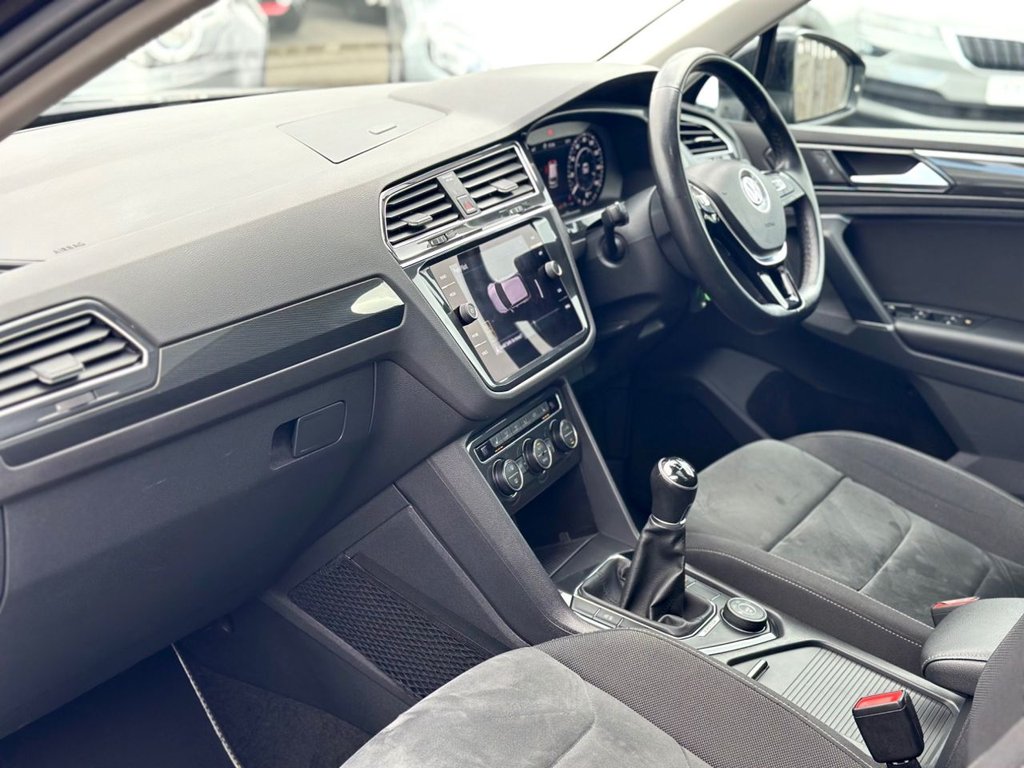 Used Volkswagen Tiguan 2018 for sale - 77880318: Photo 34